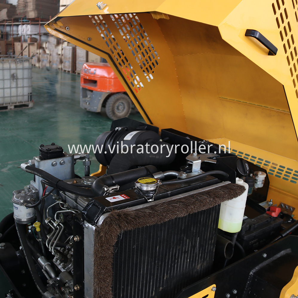 FYL-1200 Road Roller Details